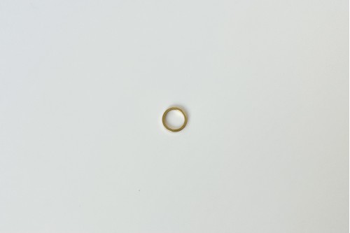 Cercle épais soudé doré 8x1 mm