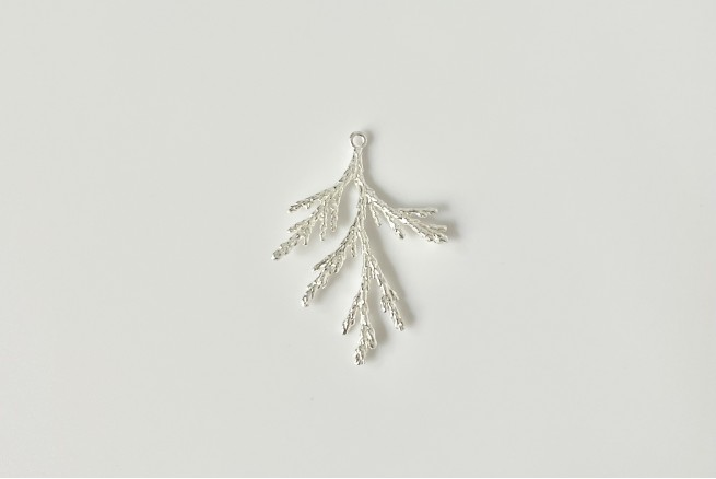 Pendentif arbre hivernal